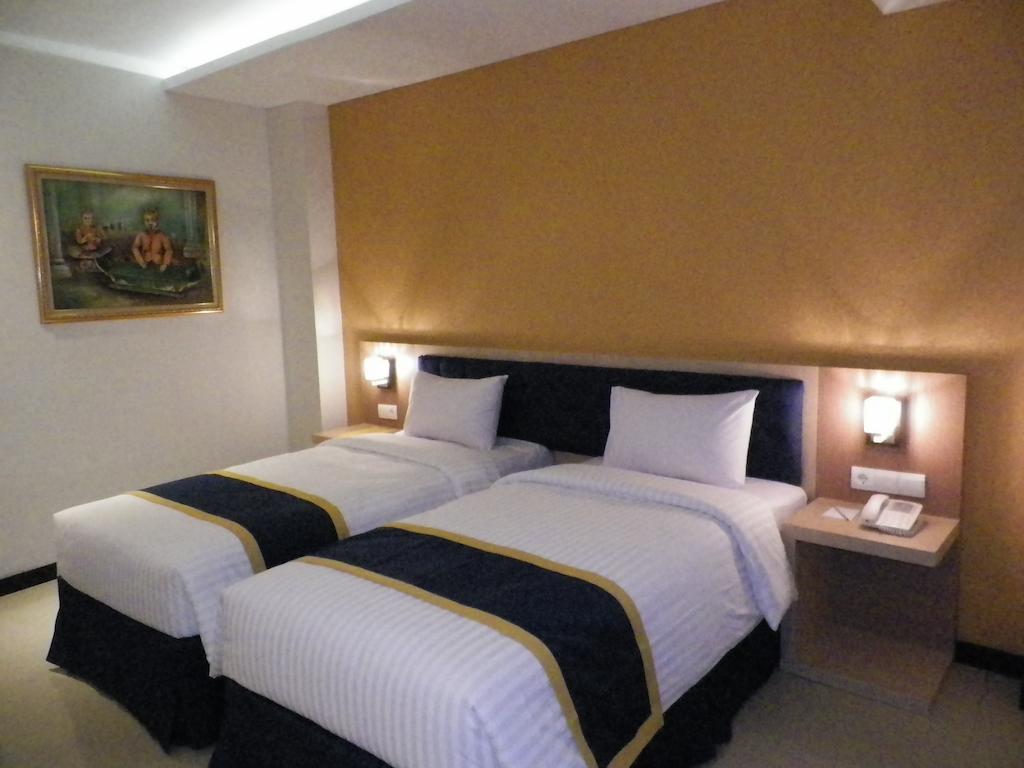 D'Best Hotel Pasar Baru Bandung Quarto foto